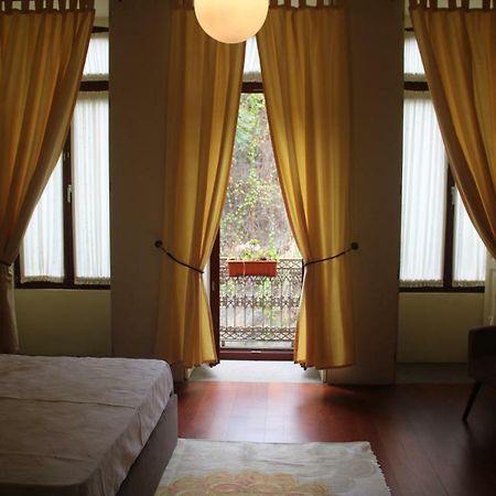 Book House Hotel Porto Bagian luar foto