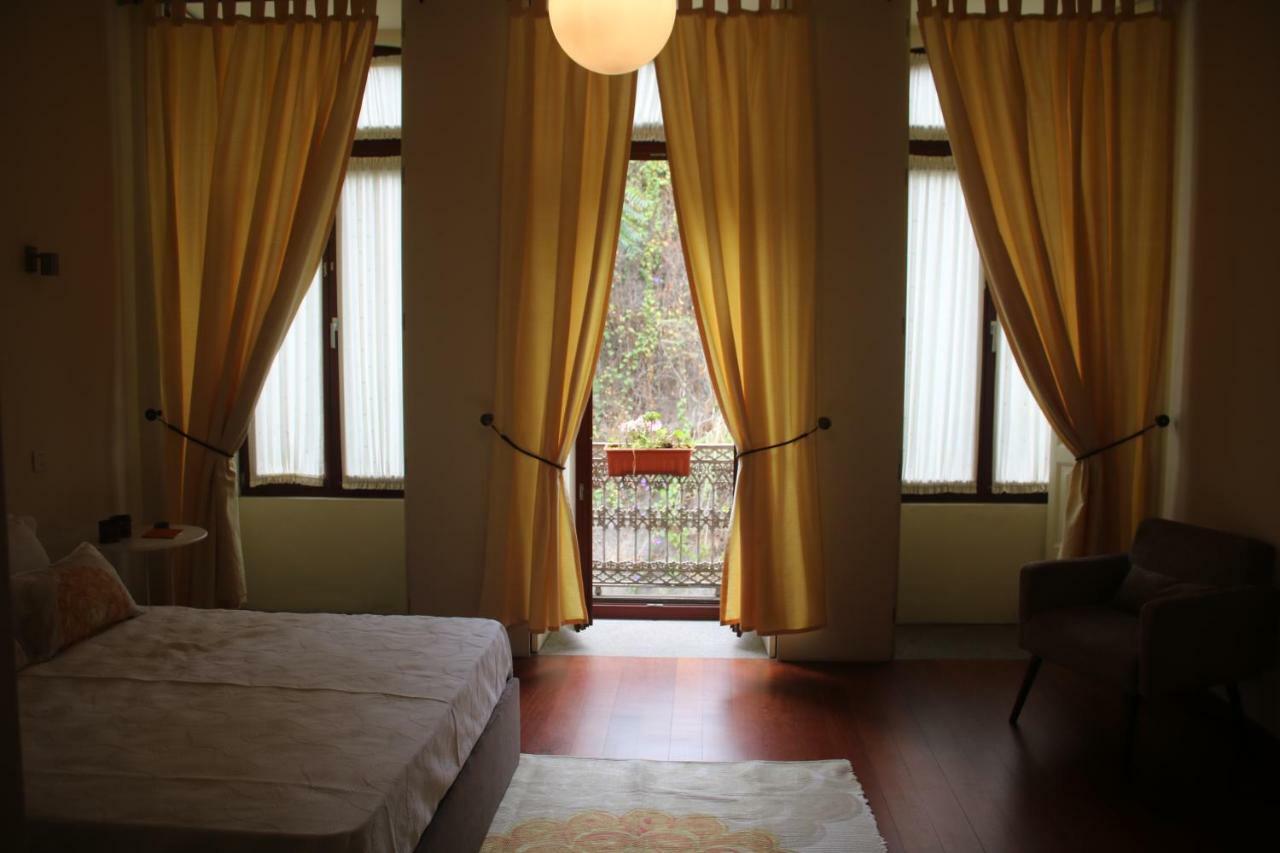 Book House Hotel Porto Bagian luar foto