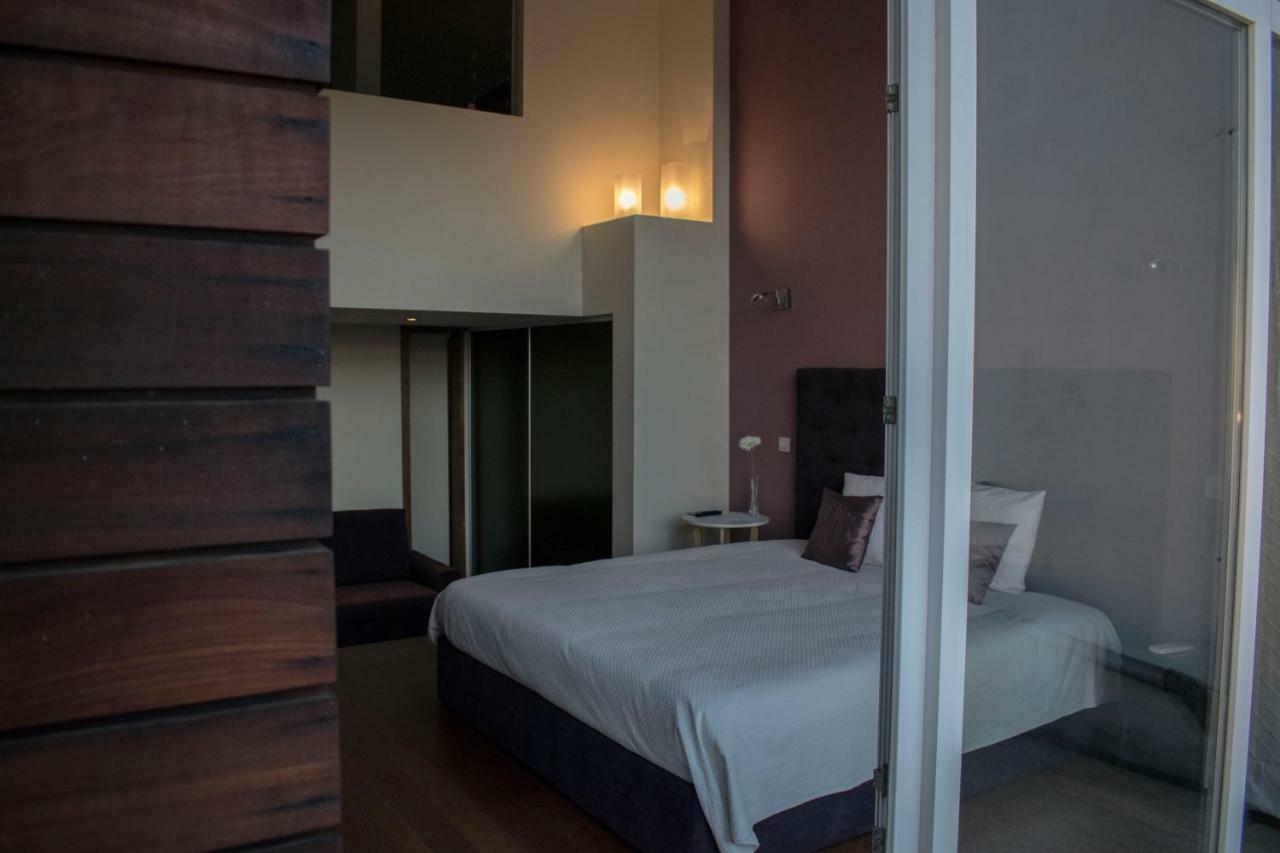 Book House Hotel Porto Bagian luar foto