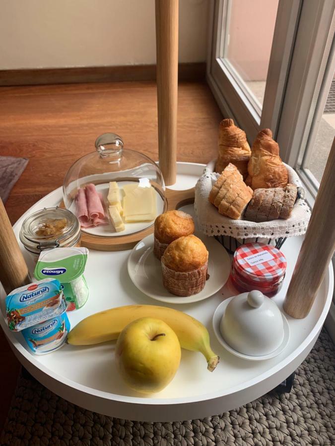 Book House Hotel Porto Bagian luar foto
